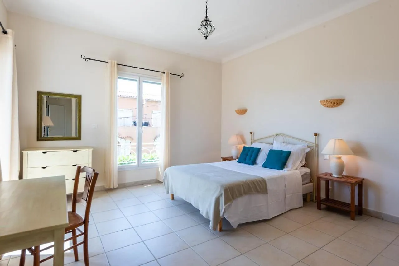 Villa La Maison Blanche - 300M De La Plage